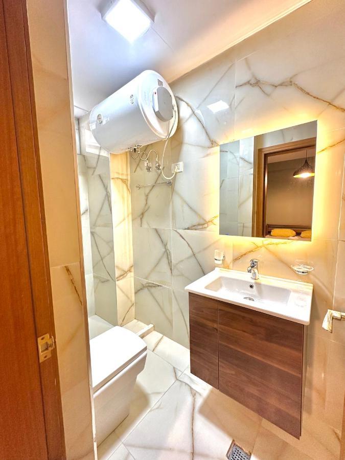 Central Inn Home 티라나 외부 사진